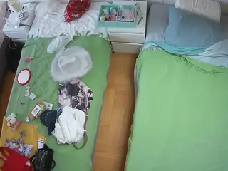 Julmodels Bedroom-D5's Live Sex Cam Show