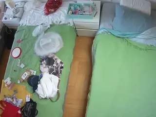 Julmodels Bedroom-D5's Live Sex Cam Show