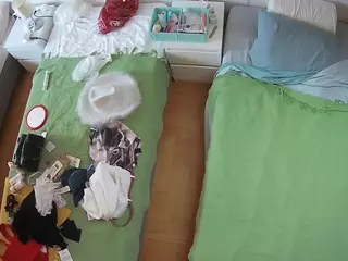 Julmodels Bedroom-D5's Live Sex Cam Show