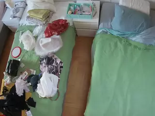 Julmodels Bedroom-D5's Live Sex Cam Show