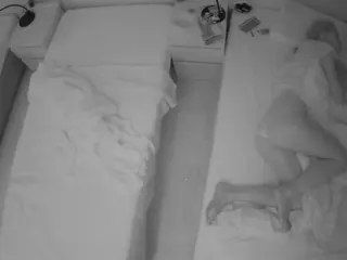 Julmodels Bedroom-D5's Live Sex Cam Show