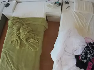 Julmodels Bedroom-D5's Live Sex Cam Show