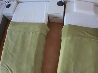 Julmodels Bedroom-D5's Live Sex Cam Show