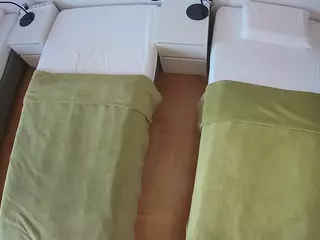 Julmodels Bedroom-D5's Live Sex Cam Show