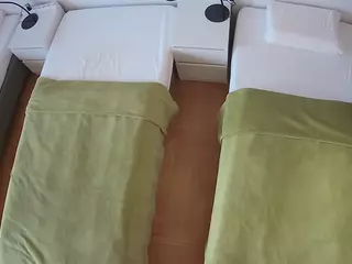 Julmodels Bedroom-D5's Live Sex Cam Show