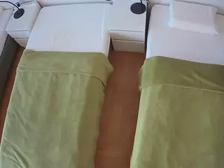 Julmodels Bedroom-D5's Live Sex Cam Show