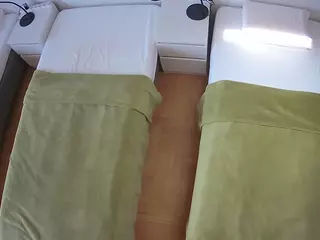 Julmodels Bedroom-D5's Live Sex Cam Show