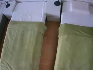 Julmodels Bedroom-D5's Live Sex Cam Show