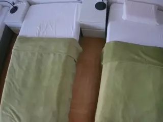 Julmodels Bedroom-D5's Live Sex Cam Show