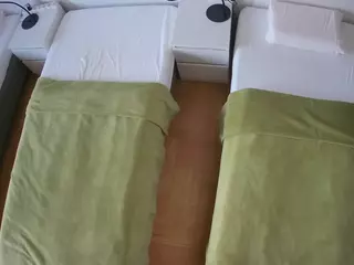 Julmodels Bedroom-D5's Live Sex Cam Show