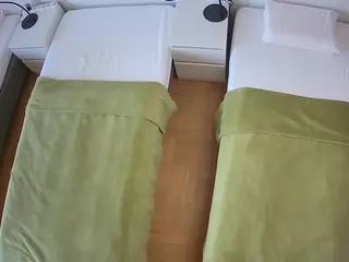 Julmodels Bedroom-D5's Live Sex Cam Show