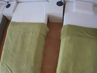 Julmodels Bedroom-D5's Live Sex Cam Show
