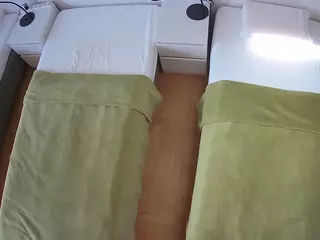 Julmodels Bedroom-D5's Live Sex Cam Show