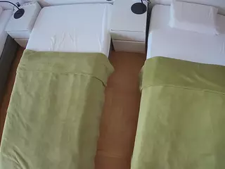 Julmodels Bedroom-D5's Live Sex Cam Show