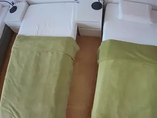 Julmodels Bedroom-D5's Live Sex Cam Show