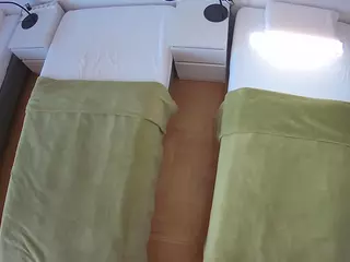 Julmodels Bedroom-D5's Live Sex Cam Show