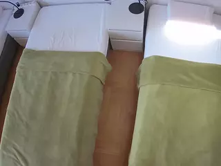 Julmodels Bedroom-D5's Live Sex Cam Show