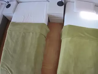 Julmodels Bedroom-D5's Live Sex Cam Show