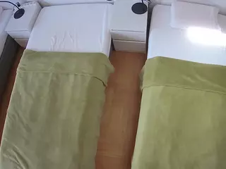 Julmodels Bedroom-D5's Live Sex Cam Show