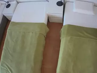 Julmodels Bedroom-D5's Live Sex Cam Show