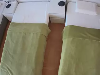 Julmodels Bedroom-D5's Live Sex Cam Show