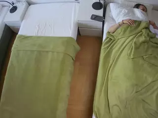 Julmodels Bedroom-D5's Live Sex Cam Show