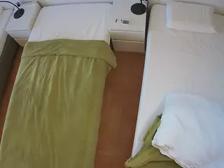 Julmodels Bedroom-D5's Live Sex Cam Show