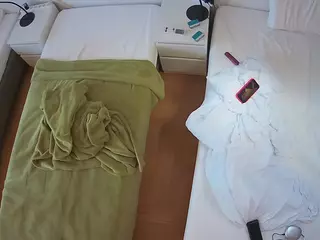 Julmodels Bedroom-D5's Live Sex Cam Show