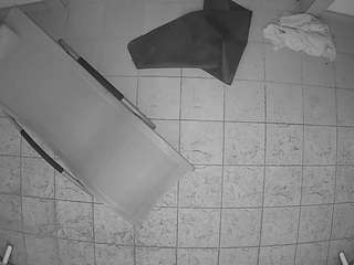 voyeurcam-julmodels-reallife-1