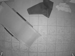 le modèle voyeurcam-julmodels-reallife-1 est en webcam porno dans un show sur le site camsoda, il possède les tags suivants: flashing,hidden cam,julmodels-house,mixed,no drinking,pov,sexwebcam,striptease,voyeur,hd