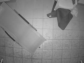 voyeurcam-julmodels-reallife-1's CamSoda show and profile