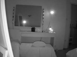 voyeurcam-julmodels-reallife-1 webcam