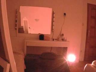 voyeurcam-julmodels-reallife-1 webcam