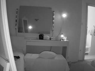 voyeurcam-julmodels-reallife-1 webcam