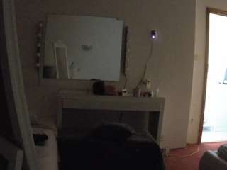 voyeurcam-julmodels-reallife-1 webcam