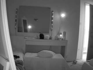 voyeurcam-julmodels-reallife-1 webcam