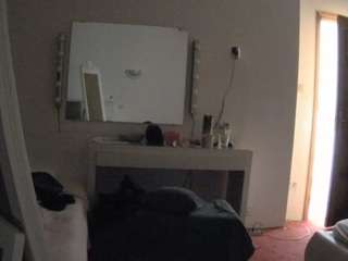 voyeurcam-julmodels-reallife-1