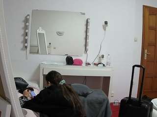 voyeurcam-julmodels-reallife-1