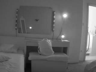 voyeurcam-julmodels-reallife-1 webcam