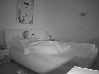 voyeurcam-julmod... Live Webcam on CamSoda