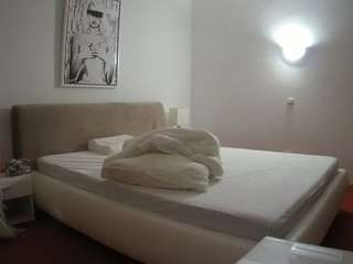 voyeurcam-julmod... Live Webcam on CamSoda
