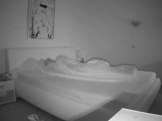 voyeurcam-julmod... Live Webcam on CamSoda