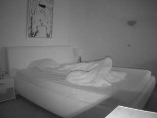 voyeurcam-julmodels-reallife-2's Info Image