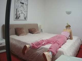 voyeurcam-julmodels-reallife-2