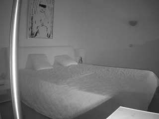 voyeurcam-julmodels-reallife-2