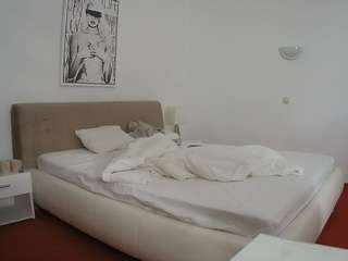 voyeurcam-julmodels-reallife-2 camsoda