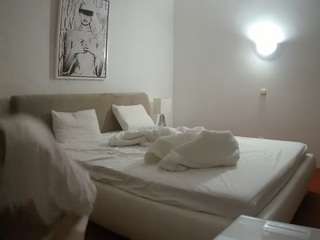 voyeurcam-julmodels-reallife-2 camsoda