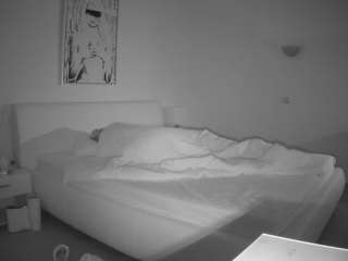voyeurcam-julmodels-... webcam