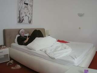 voyeurcam-julmod... Live Webcam on CamSoda