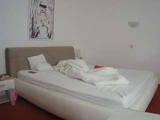 voyeurcam-julmod... Live Webcam on CamSoda